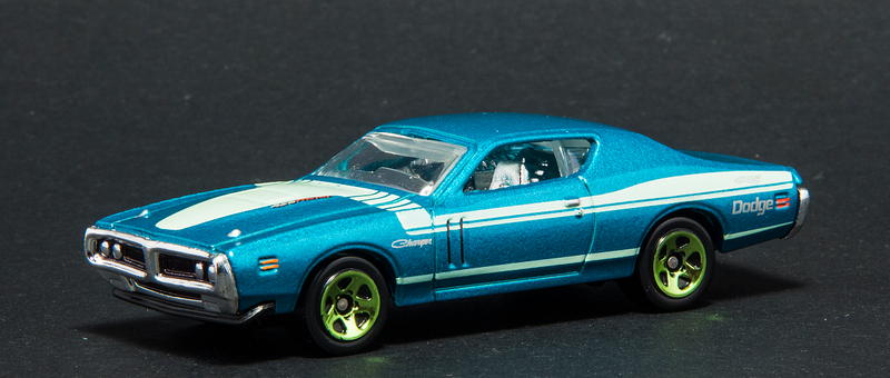 Illustration for article titled MoPar Monday - Pic Show! (6th Oct '14)